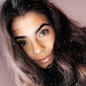 Meet your Posher, Alalena